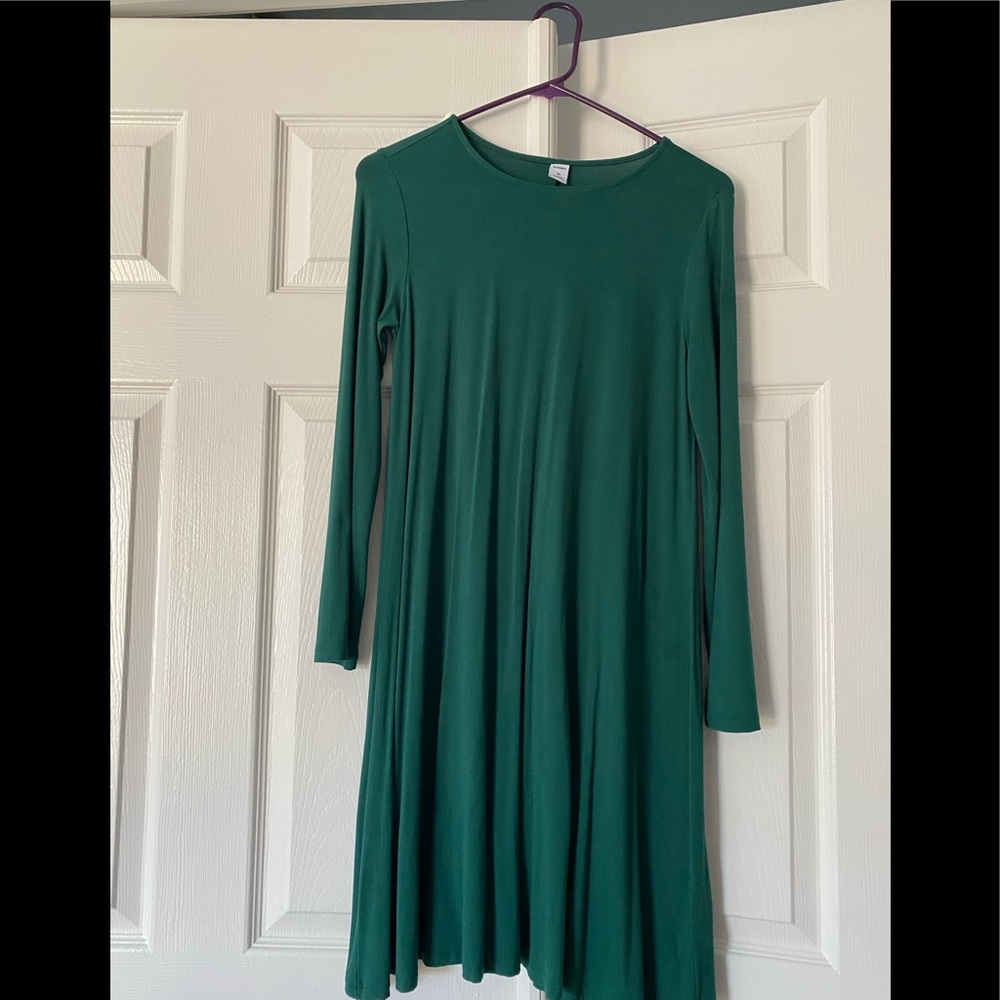 Women’s green swing dress